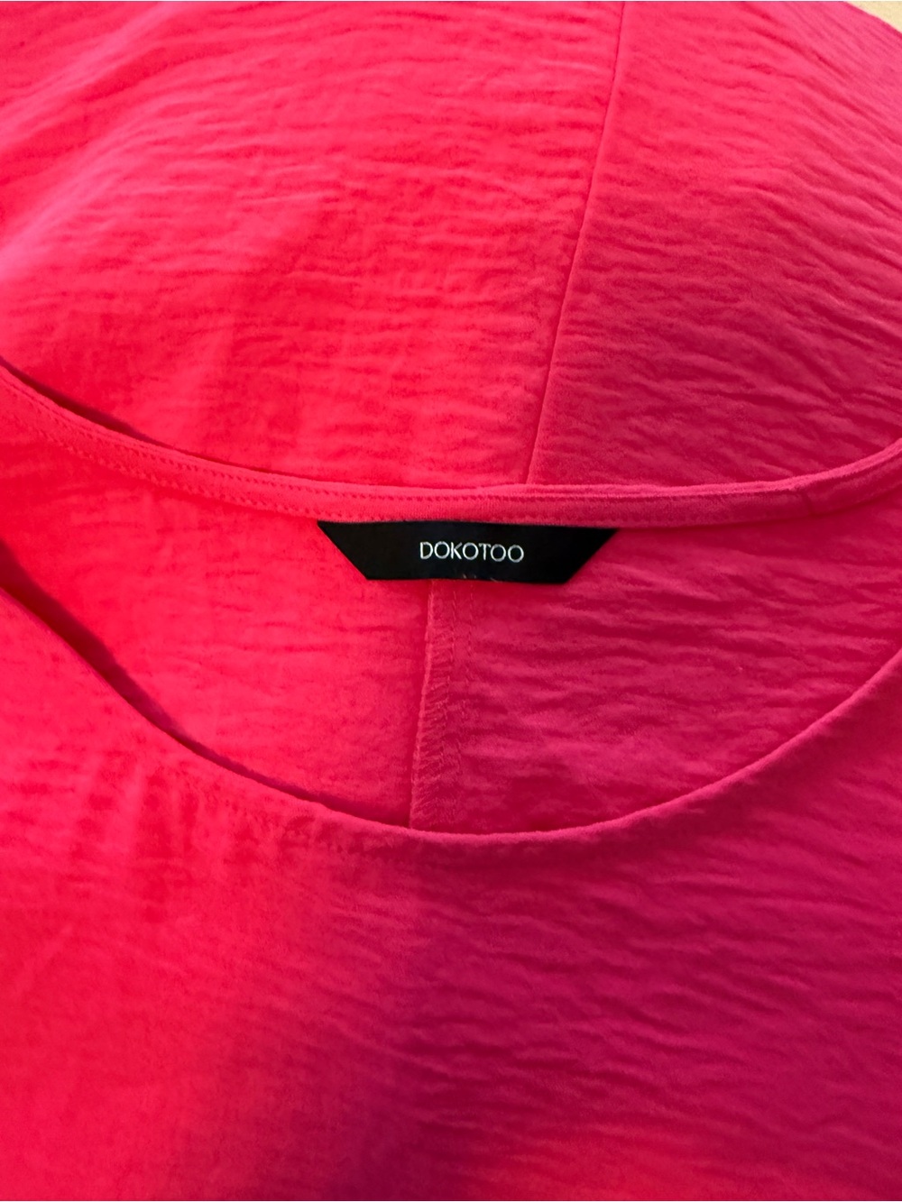 Women's Bright Pink Smocked-Cuff Scoop Neck Blouse - Picture 2 of 3